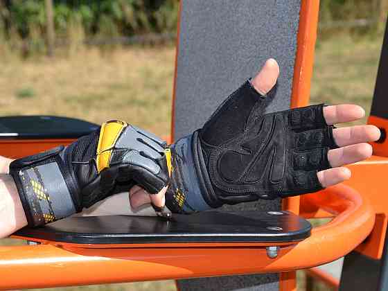 Рукавички для фітнесу MadMax MFG-880 Signature Black/Grey/Yellow XL Київ
