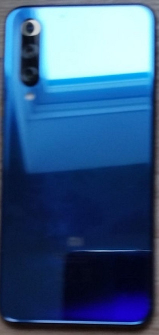 Смартфон Xiaomi MI9 SE. Киев - изображение 3