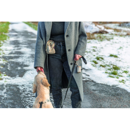 Диспенсер Trixie з пакетами для фекалій полотно зі штучною шкірою 1 упаковка 20 пакетів Київ - фото 8