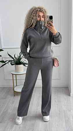 Жіночий стильний і теплий в'язаний костюм осінь-зима на трикотажній основі. Графіт, 46/48 Одеса