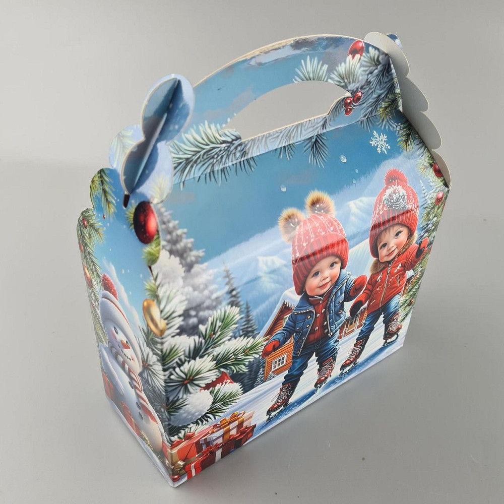 Новогодняя подарочная картонная упаковка для конфет (800грм) №212 