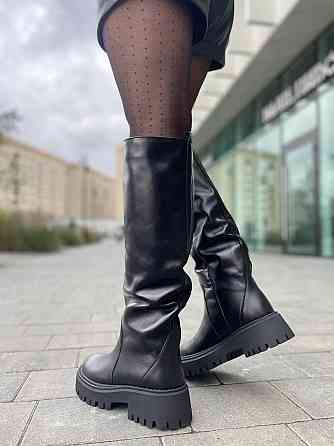 Високі чоботи жіночі на низькому каблуці чорні зимові теплі 503/21150 з натуральної шкіри р. 38 Коломыя