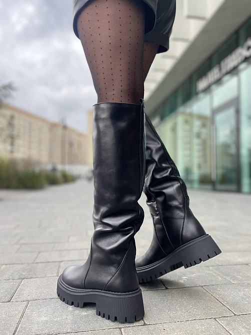 Високі чоботи жіночі на низькому каблуці чорні зимові теплі 503/21150 з натуральної шкіри р. 38 Коломыя - изображение 5