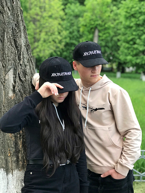 Парні кепки/ бейсболки "Хулігани/ Хуліганка". Кепки з індивідуальними написами. Чернівці - фото 1