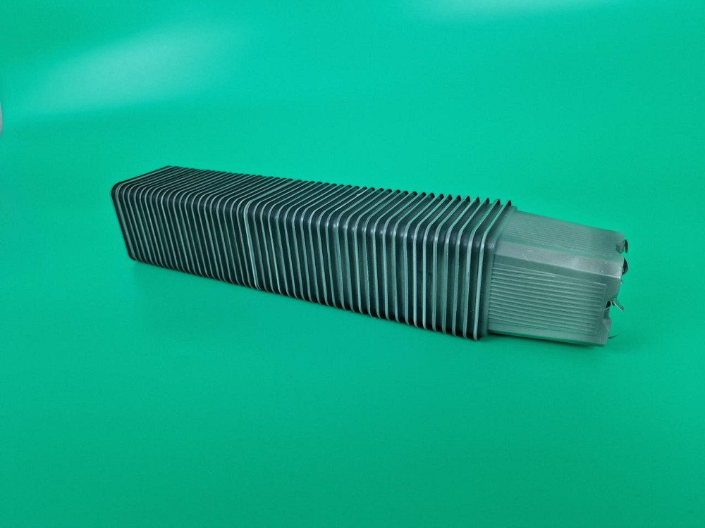 Стакан для рассады 180 мл квадратный с отверстиями (6/6)*(4,7/4,7) h65 (60 шт) Харьков - изображение 2