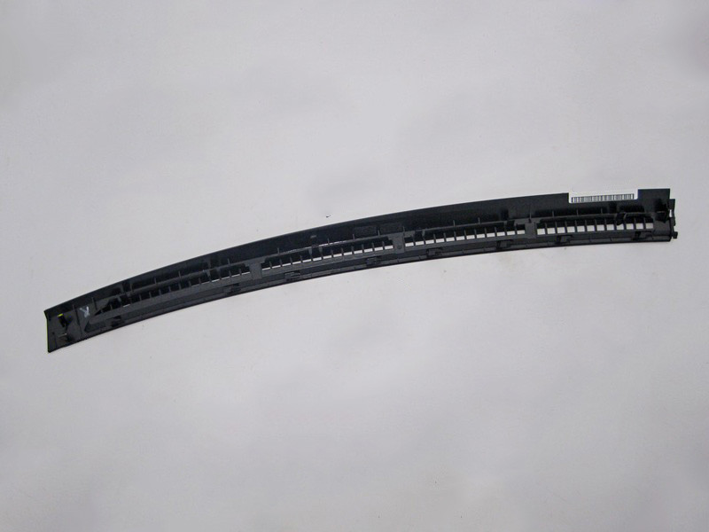 Mercedes-Benz  A2056890008 9051 Дефлектор торпеди правий на обдування лобового скла чорний C-Class W205 Одесса - изображение 2