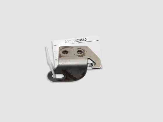 Mercedes-Benz  A2741420540 Кронштейн каталізатора до двигуна C-Class W205 Одесса