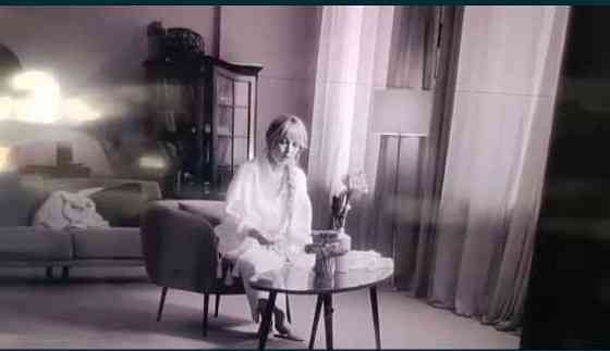 Телевизор Безрамный: 65