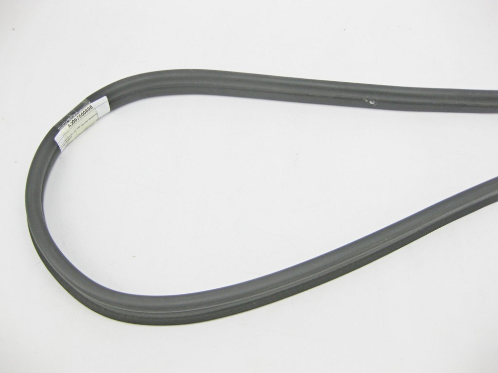 Mercedes-Benz  A2097500698 Ущільнювальна гумка кришки багажника CLK C209 Одесса - изображение 4