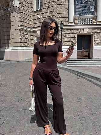 Жіночий трендовий костюм з м'якої натуральної тканини турецька віскоза Шоколад Одеса