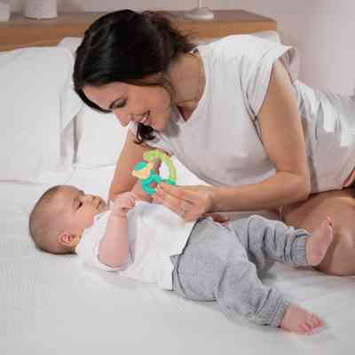 Прорезыватель Chicco Обезьяна Бирюзовый (28130.30.01) Винница