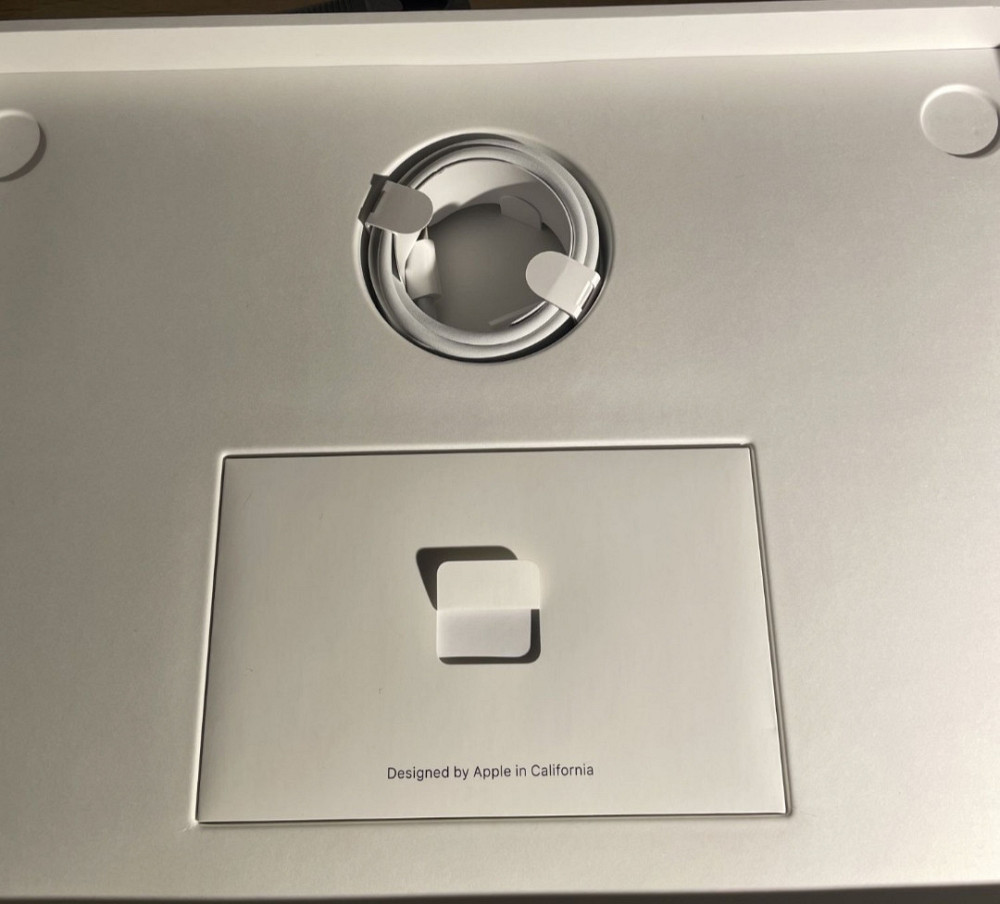 Ноутбук: MacBook Air 13