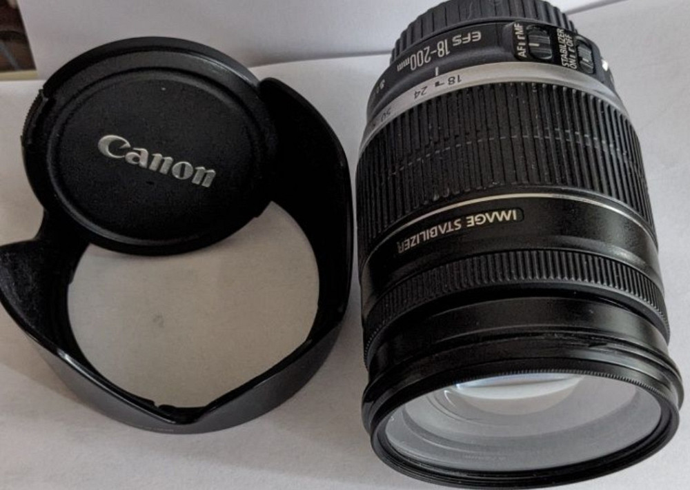 Объектив отличный зум (ультра зум) объектив Canon EF-S 18-200 мм, 1:3.5-5.6 IS Киев - изображение 6