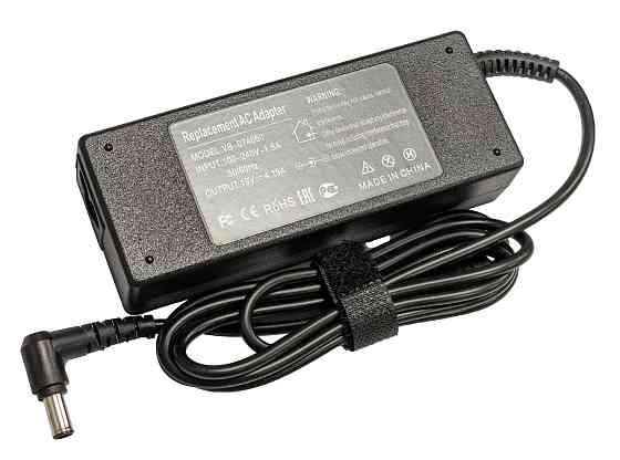 Блок живлення Samsung 19 V 4.19 A Луцьк