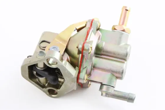 Насос топливный Таврия плунжерный GSP Auto + 2 прокладки Винница