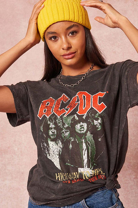 Футболка женская с принтом  42 Черная 2664083260 Днепр - изображение 1