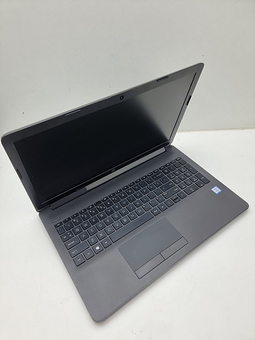 Ноутбук HP 250 g7/i3-7gen/4gb/HDD 0gb/АКБ+ (Б клас) Луцк - изображение 1
