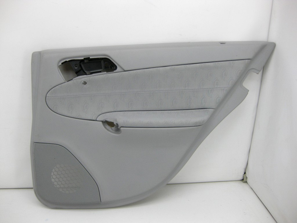 Mercedes-Benz  A2037300870 7E60 Карта задніх правих дверей сіра тканина C-class W203 C-class S203 Одесса - изображение 1