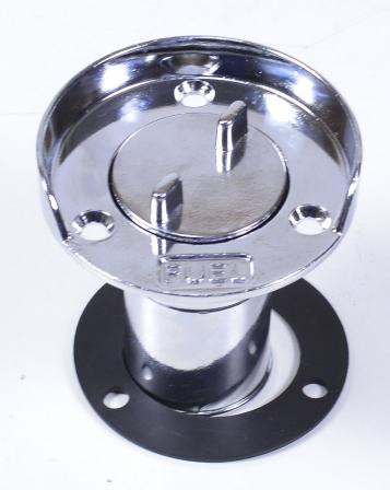 Горловина Хромированная С Крышкой Киев - изображение 1