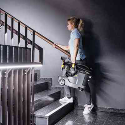 Пылесос строительный Karcher Puzzi 8/1 (1.100-240.0) Винница