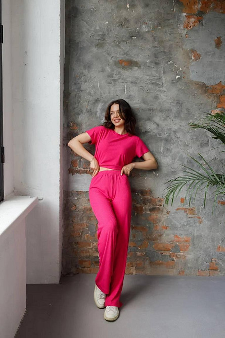 Стильный легкий костюм в рубчик Малиновый M-L Харьков - изображение 1