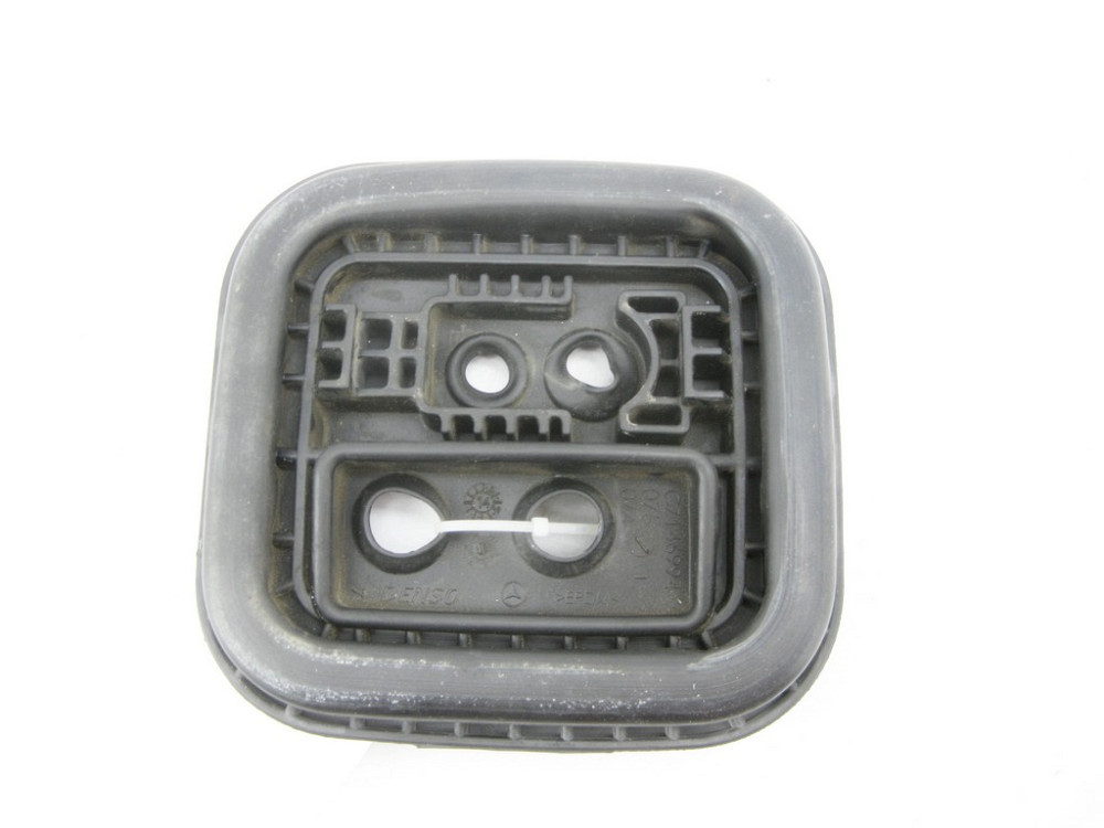 Mercedes-Benz  A2469980701 Гумовий ущільнювач трубок на радіатор пічки з моторного відсіку CLA Shooting Brake X117 Одеса - фото 1