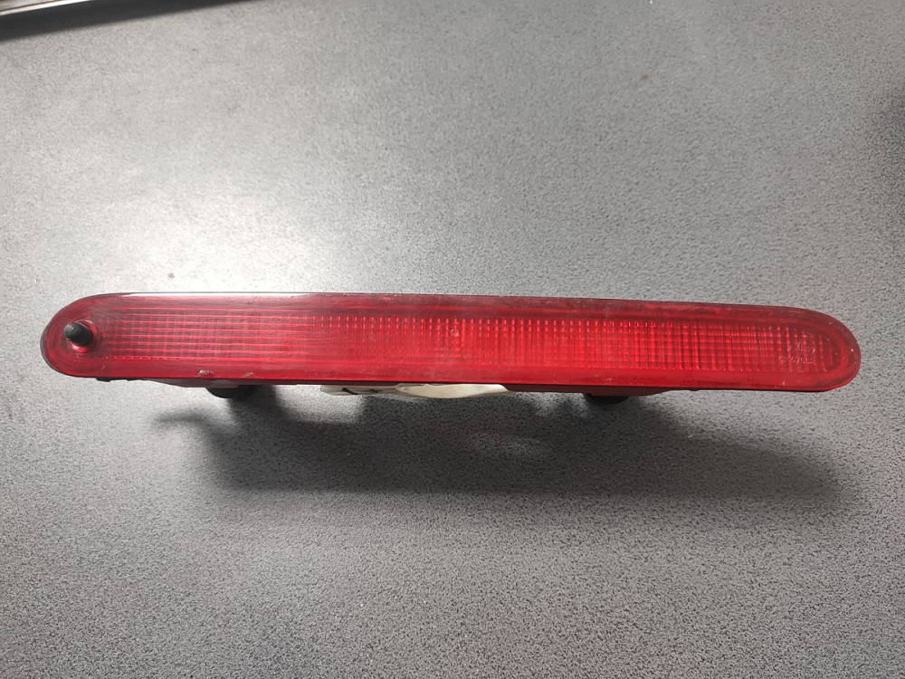 Ліхтар задній (додатковий стоп сигнал) Peugeot Partner 2008-2018 (89071289) Ковель - фото 1