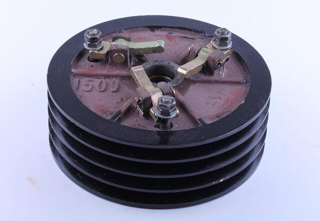 Зчеплення в складі (велика вилка вичавлювання) Хинтай 24B, Шіфенг244,Taishan 24 Мукачево - фото 1