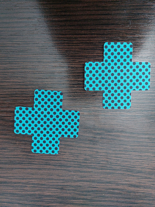 Наклейки на груди Хрести 65 мм зелено-чорний Київ - фото 1