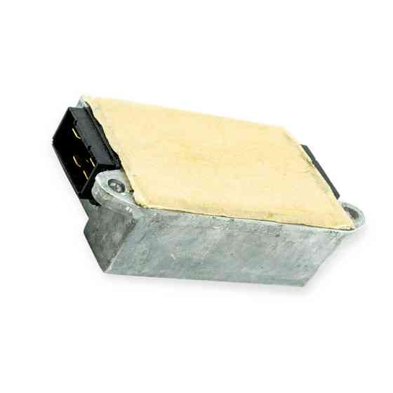 Блок 252.3734 ( мопед Карпаты ) 6В 60Вт коммутатор Мукачево