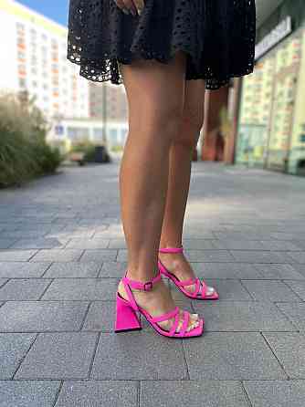 LIRIO Босоніжки жіночі неонові рожеві шкіряні LIRIO L0282/8073-СТ-46 літні / Босоніжки на підбо Коломыя