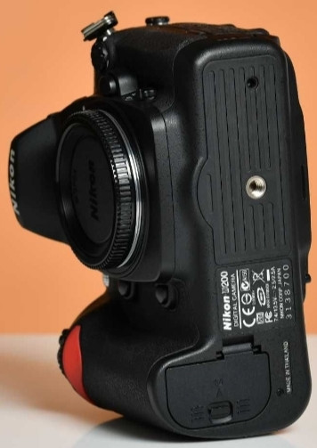 Фотоаппарат: Nikon D200. Харьков - изображение 2