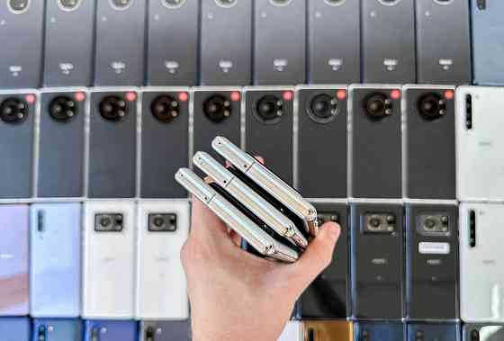 Sharp Aguos R6 12/128Gb White Trade in Киев