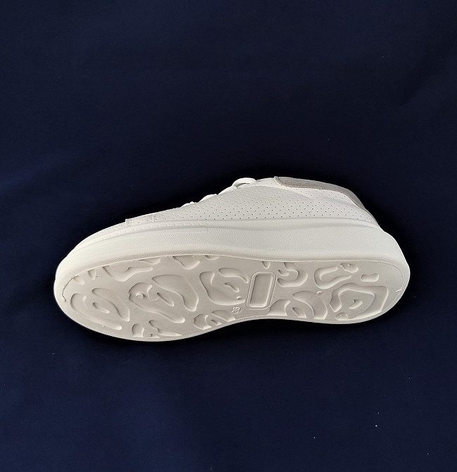 .Женские Кроссовки Слипоны Белые Мокасины A!exander Mc@ueen (размеры: 37,38) Видео Обзор Днепр - изображение 3