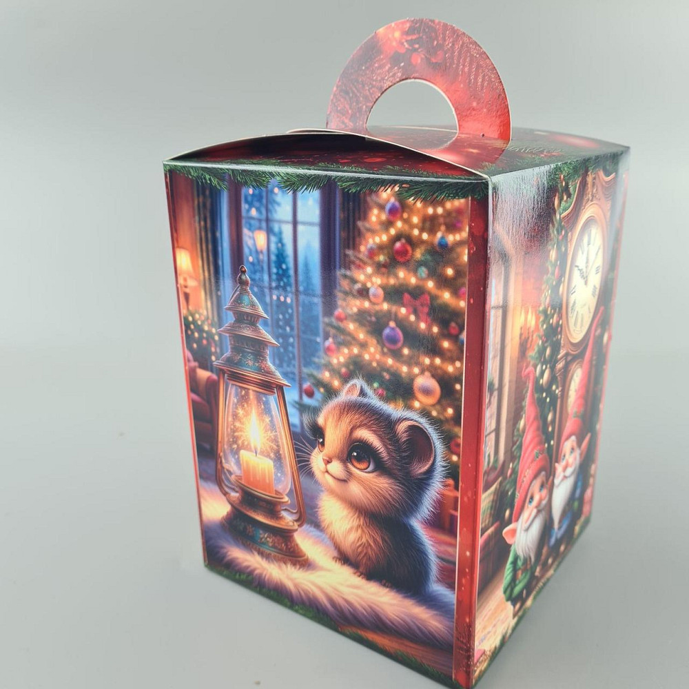 Новорічна подарункова картонна упаковка для цукерок (700 грм) No218 "Домашний затишок" (1 шт.) Харків - фото 4