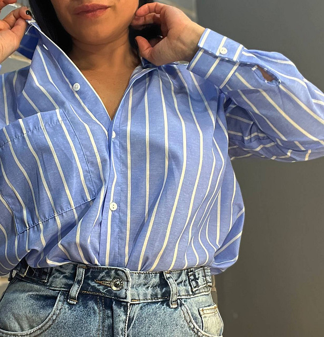 Рубашка женская Mix Ray 4367 оверсайз удлиненная широкая полоса голубая, голубой, S Киев - изображение 9
