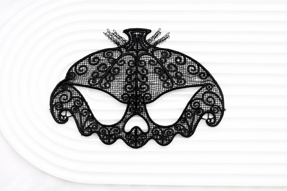 Карнавальная кружевная маска Nocturna Crown one size черный Киев