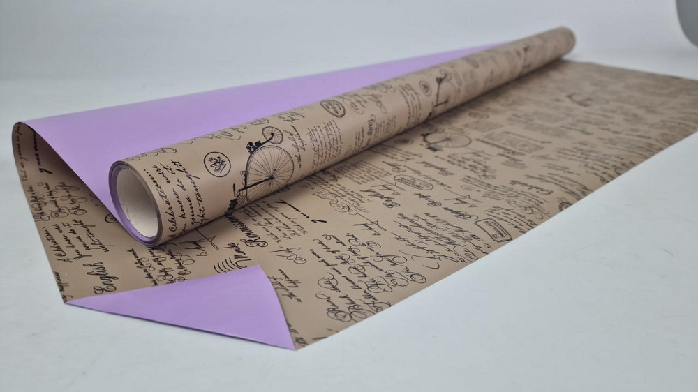 Плівка перлинна "Газета" для квітів 8 м газета крафт+фіолет (67) (h660) No806 (1 шт.) Харків - фото 1