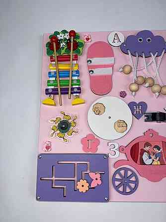 Бизиборд Развивающая доска для девочки 40х50 Развивающая доска девочке от 6 месяцев для развития мелкой моторики Тернополь
