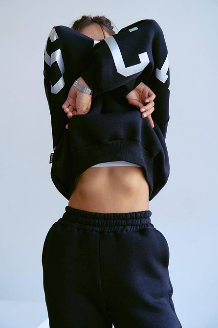 Женский стильный повседневный костюм Chicago с двойным капюшоном Черный, 48/50 Одесса - изображение 5