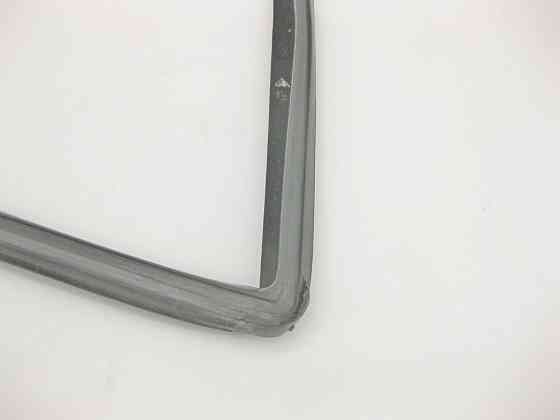 Mercedes-Benz  A2037350625 Ущільнювач опускного скла задніх лівих дверей C-Class S203 універсал Одеса