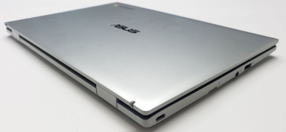 Ноутбук: ASUS Chromebook CX1101 11.6