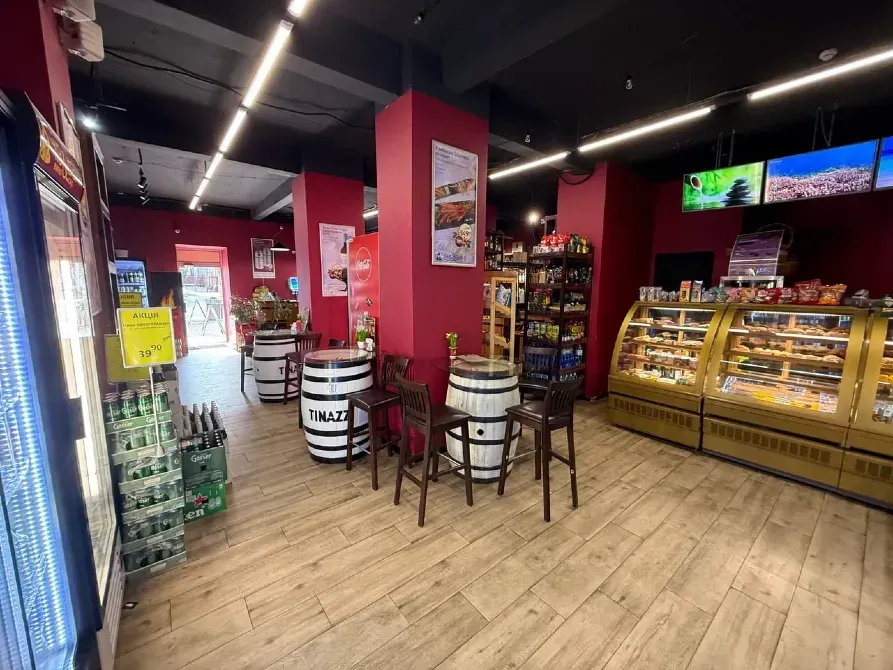 Нове Магазин на червоній лінії на Європейській площі. Місце бомба. Гарний ремонт, вітрина, скляний вхід. Приміщення правильной форми Дніпро - фото 6