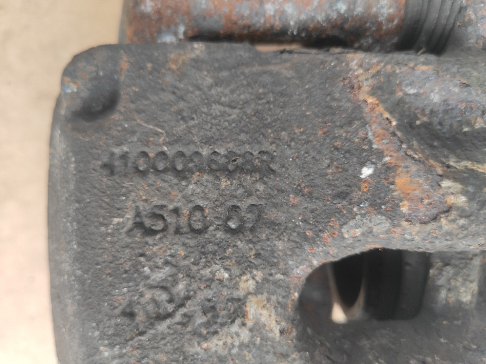 Супорт передній правий Renault Master III 2010-2018 (410009688R) Ковель - изображение 2