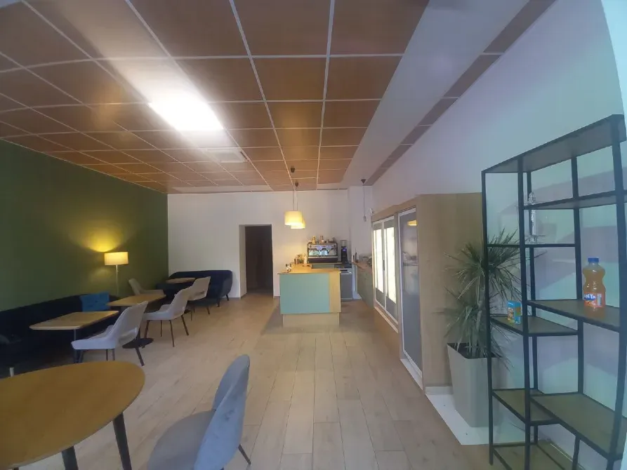 Новое Аренда магазина на красной линии в ЖК "Салют" свежий ремонт, вода, канализация. 15 кВт электро. Витринные окна. Летняя площадь. Днепр - изображение 9