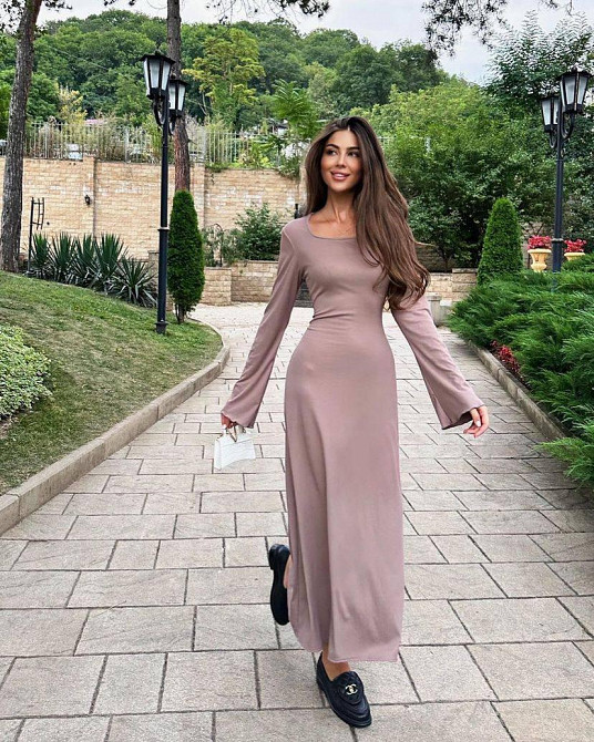 Женское элегантное базовое платье рубчик резинка Мокко Одесса - изображение 1