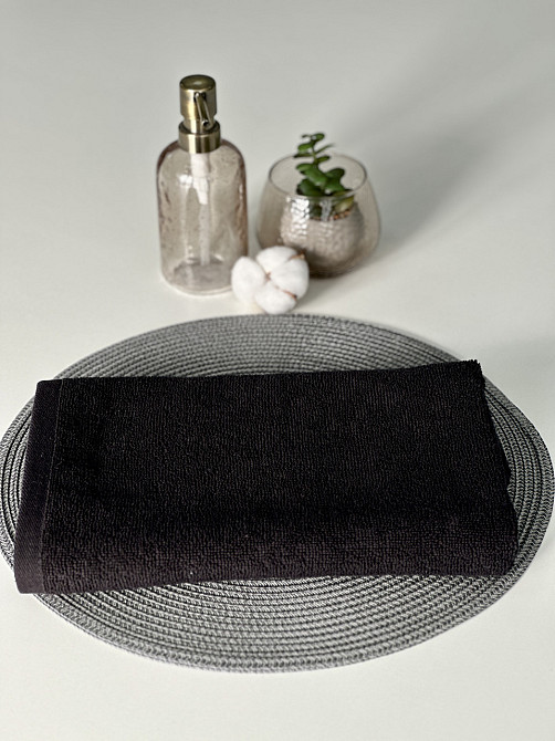 Рушник однотонний Ideal Textile 50х90 см 400 г/м2 (56860914) чорний Чернівці - фото 9