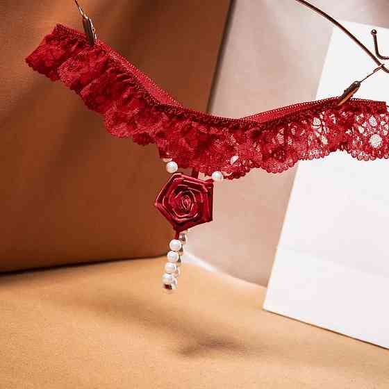 Стринги с жемчужной нитью универсальный бордовый Киев