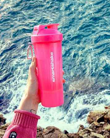 Шейкер спортивний SmartShake Slim 500ml Neon Pink Кам'янське