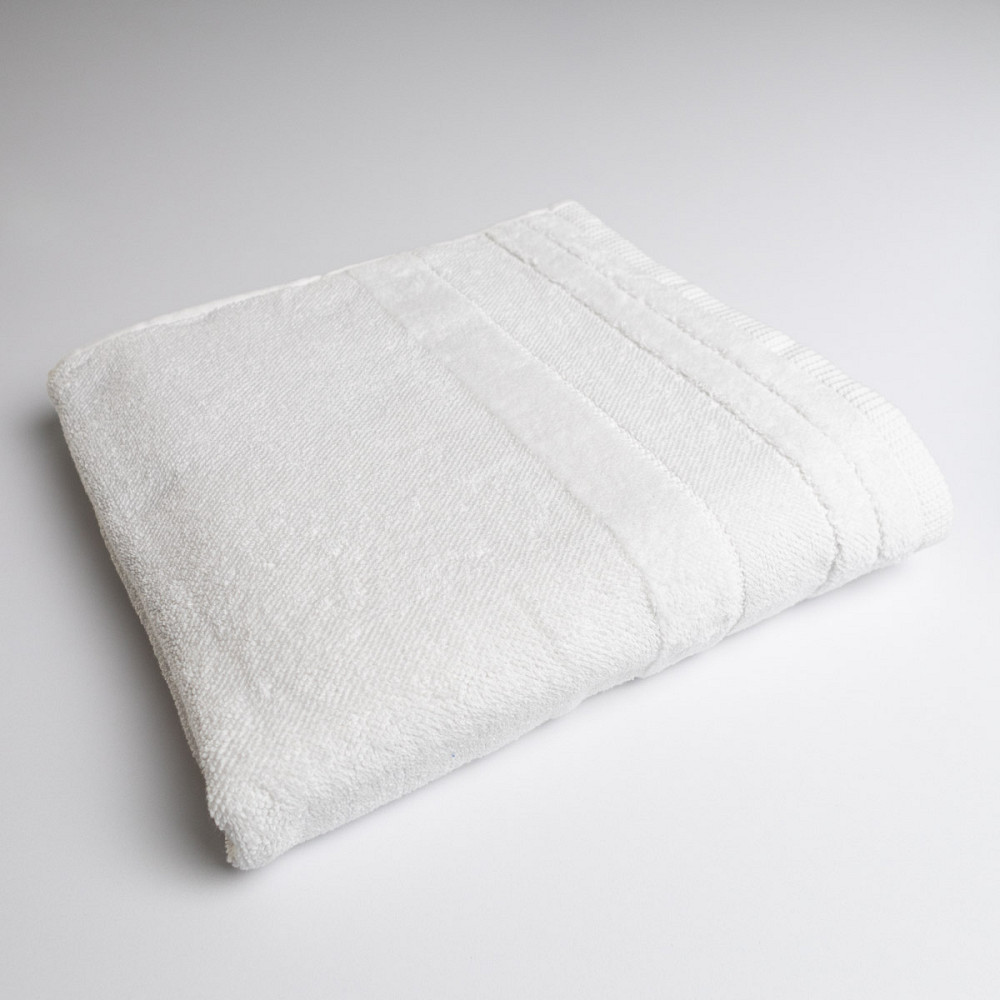Рушник банний махровий з велюровим бордюром GM Textile 100х150см 500г/м2 (Білий) Суми - фото 1